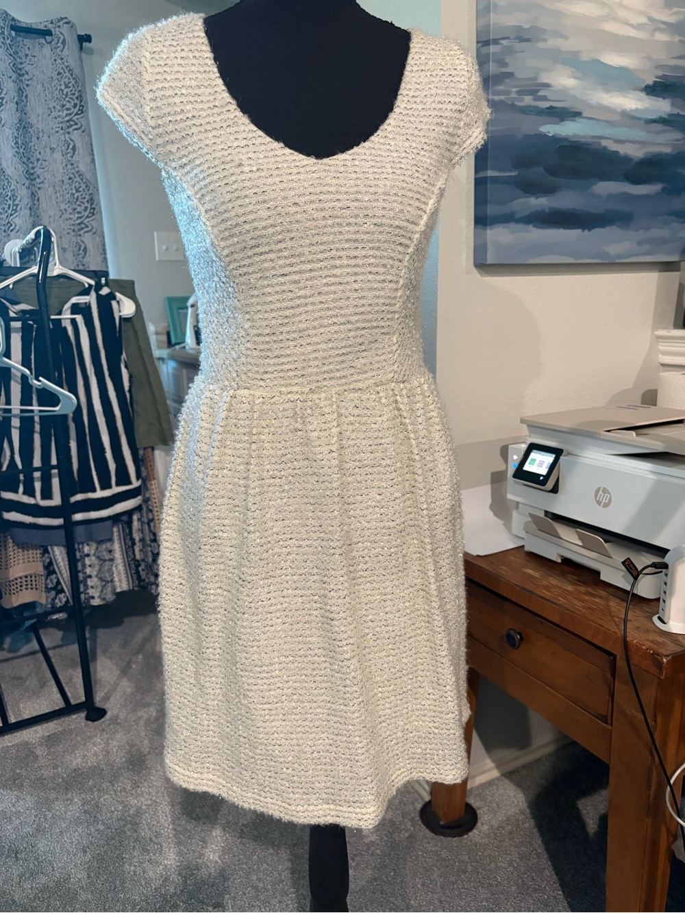 Socialite S Ivory Tweed Cap Sleeve V-Neck Fit & Flare Lined Zip Knee Dress